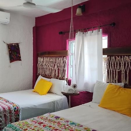 Hotel Gutierrez Celestun Extérieur photo